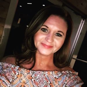 Meet your Posher, Lana